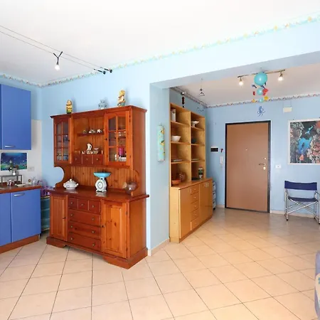 Seaside With Balcony Apartment Letojanni